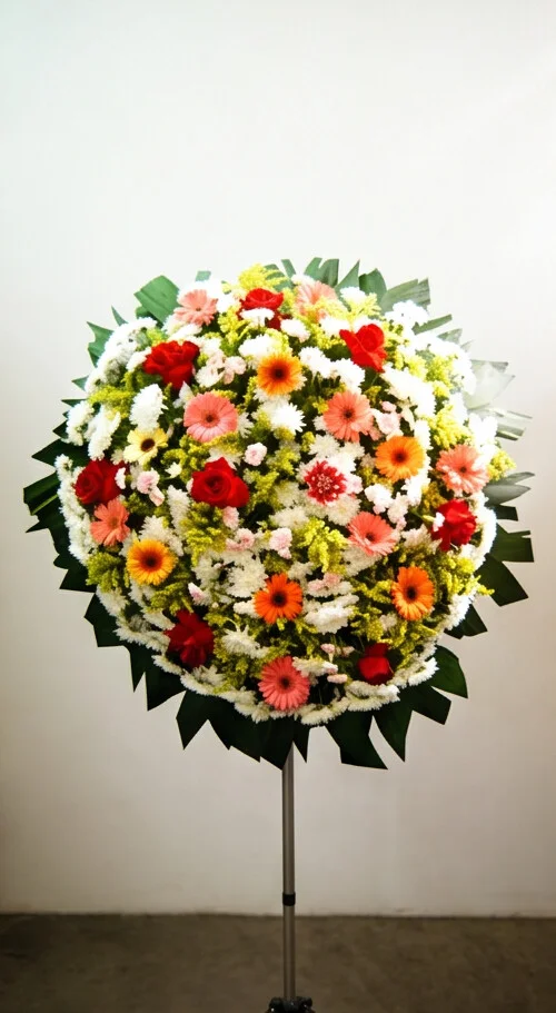 COROA DE FLORES TAMANHO M CORES 7