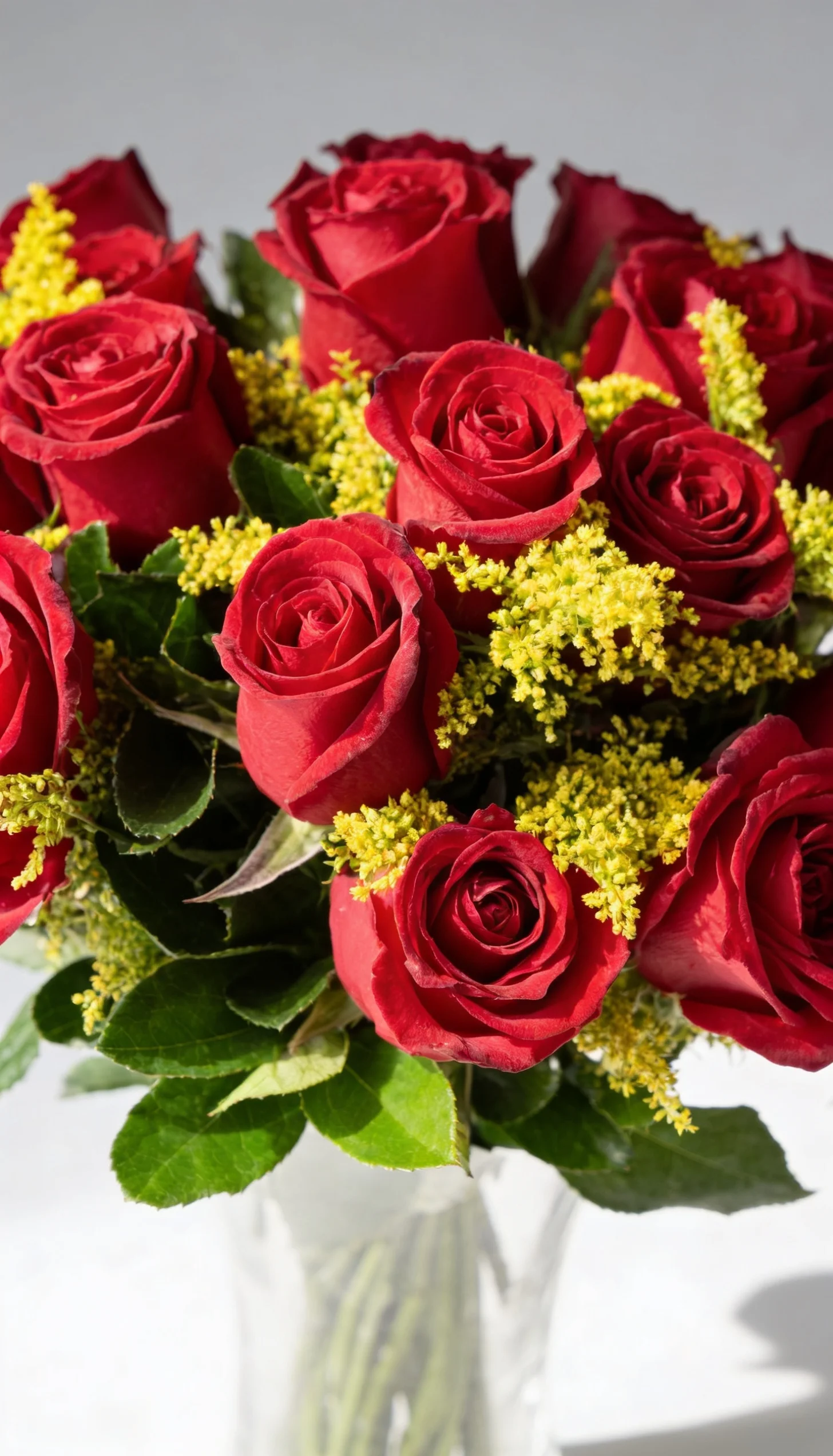 Arranjo De Rosas Vermelhas 1 Dízia - Imagem 3